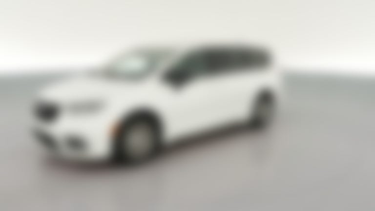 2026 Chrysler Pacifica vehicle photo