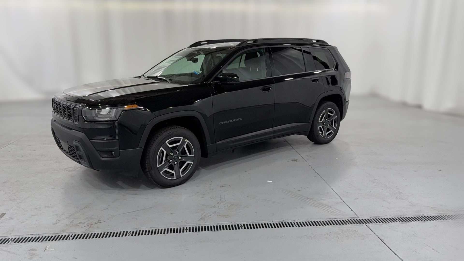 2026 Jeep Cherokee vehicle photo