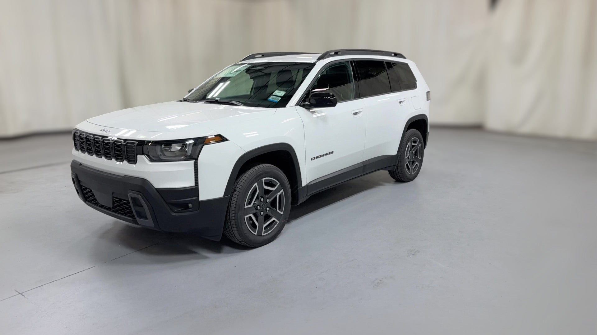 2026 Jeep Cherokee vehicle photo