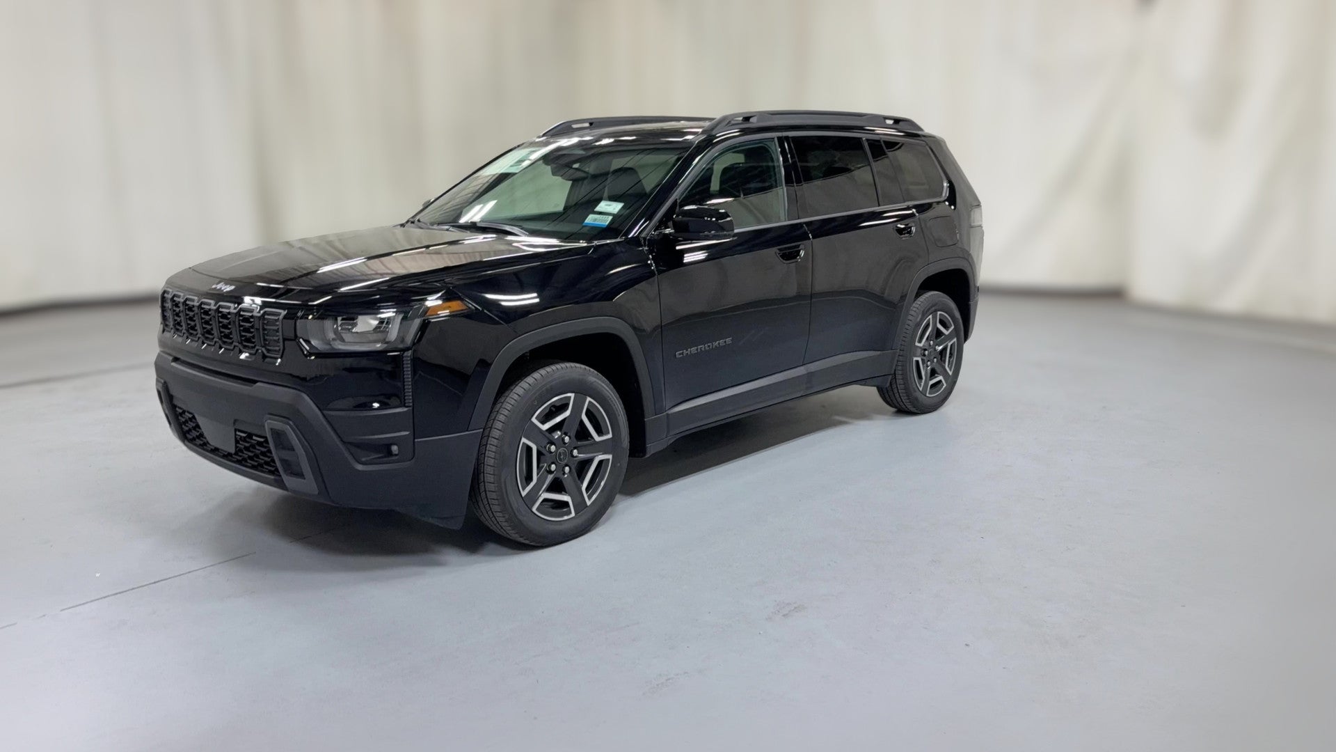 2026 Jeep Cherokee vehicle photo