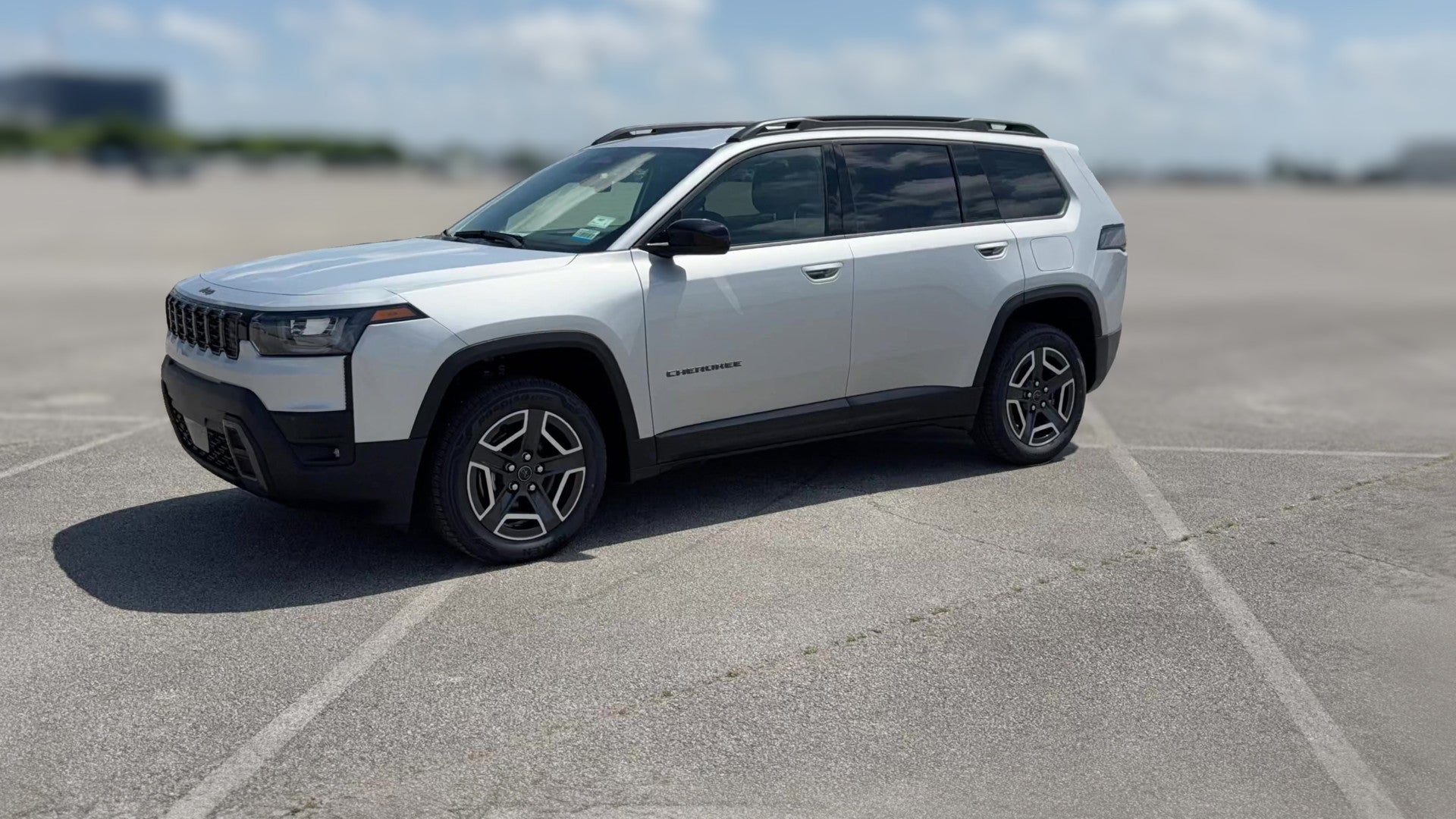 2026 Jeep Cherokee vehicle photo