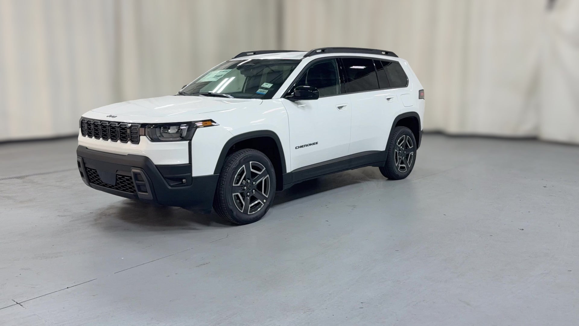 2026 Jeep Cherokee vehicle photo