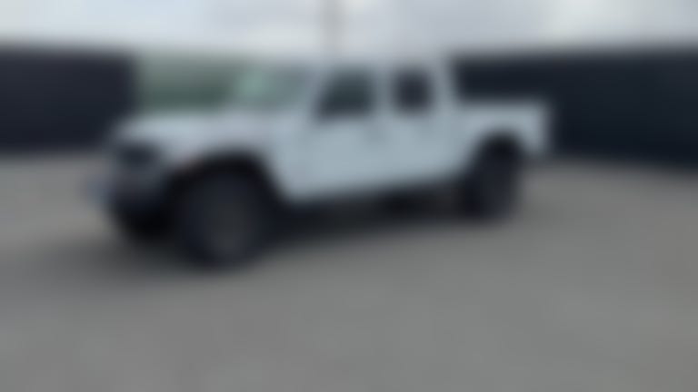 2026 Jeep Gladiator vehicle photo