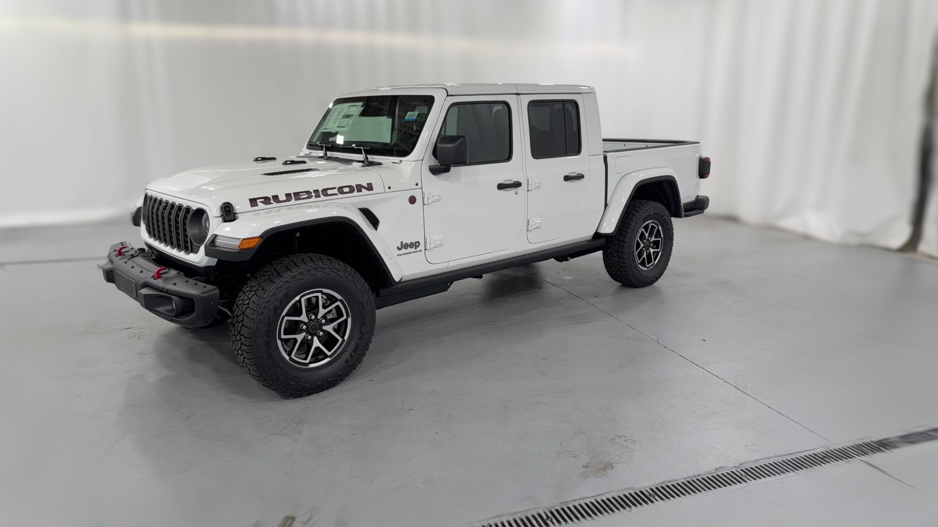 2026 Jeep Gladiator vehicle photo