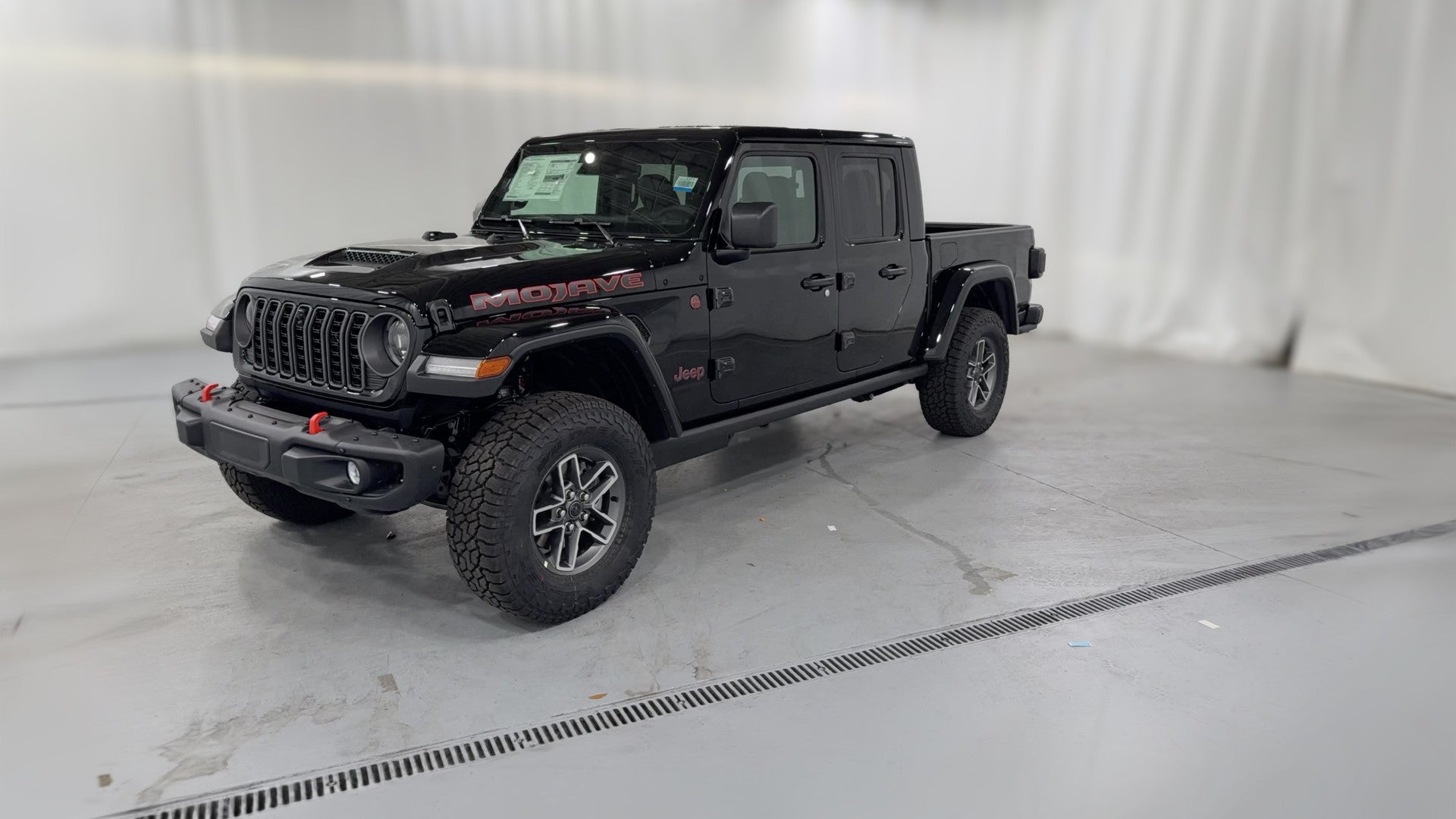 2026 Jeep Gladiator vehicle photo