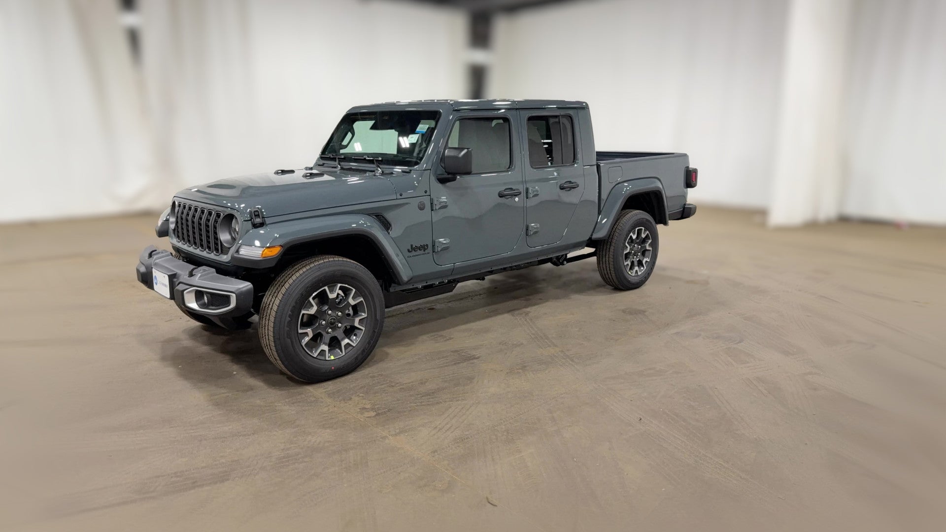 2026 Jeep Gladiator vehicle photo