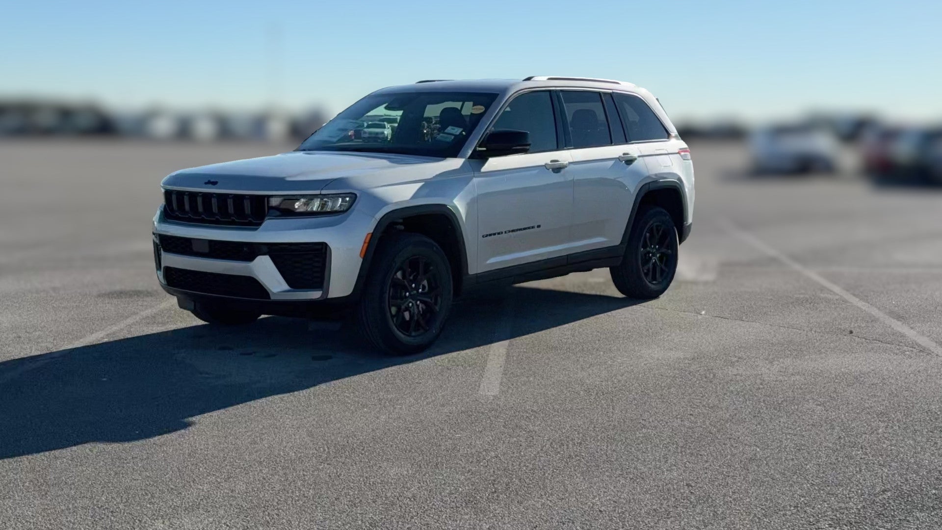 2026 Jeep Grand Cherokee vehicle photo