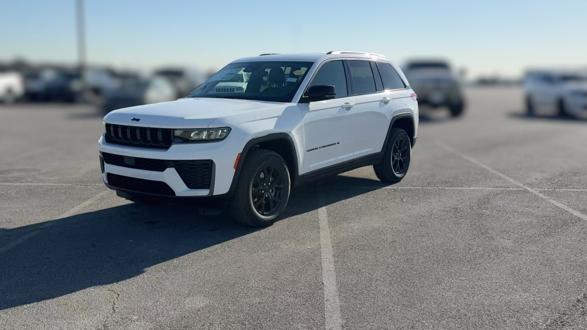 2026 Jeep Grand Cherokee vehicle photo