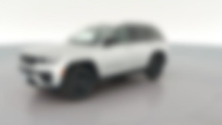 2026 Jeep Grand Cherokee vehicle photo