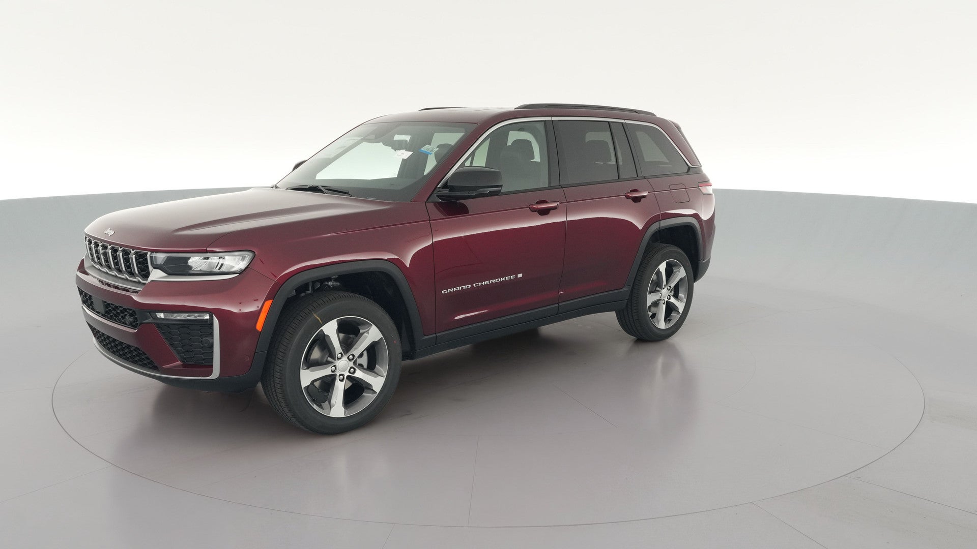 2026 Jeep Grand Cherokee vehicle photo