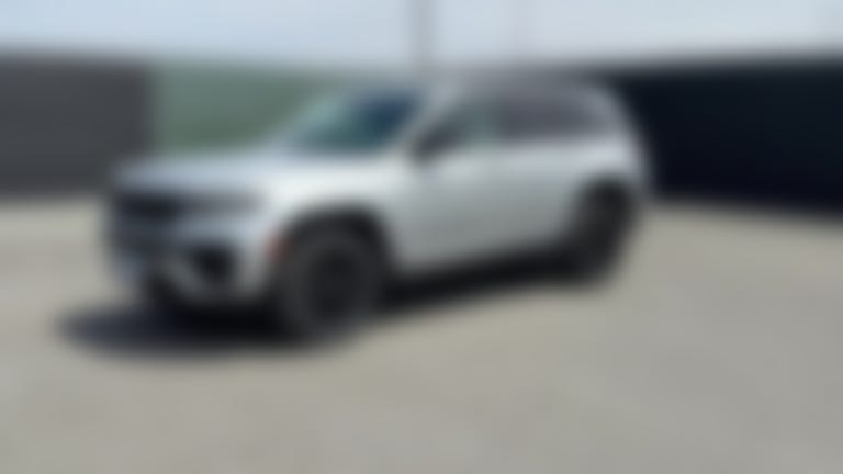 2026 Jeep Grand Cherokee vehicle photo