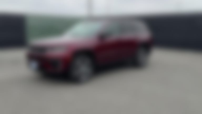 2026 Jeep Grand Cherokee vehicle photo