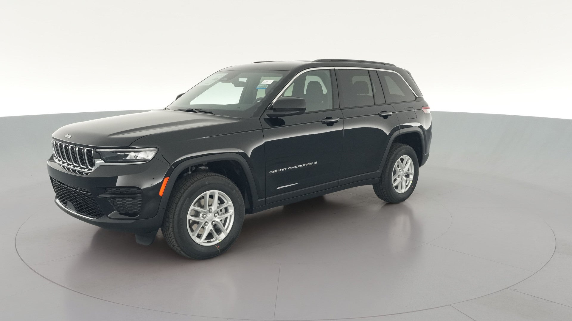 2026 Jeep Grand Cherokee vehicle photo