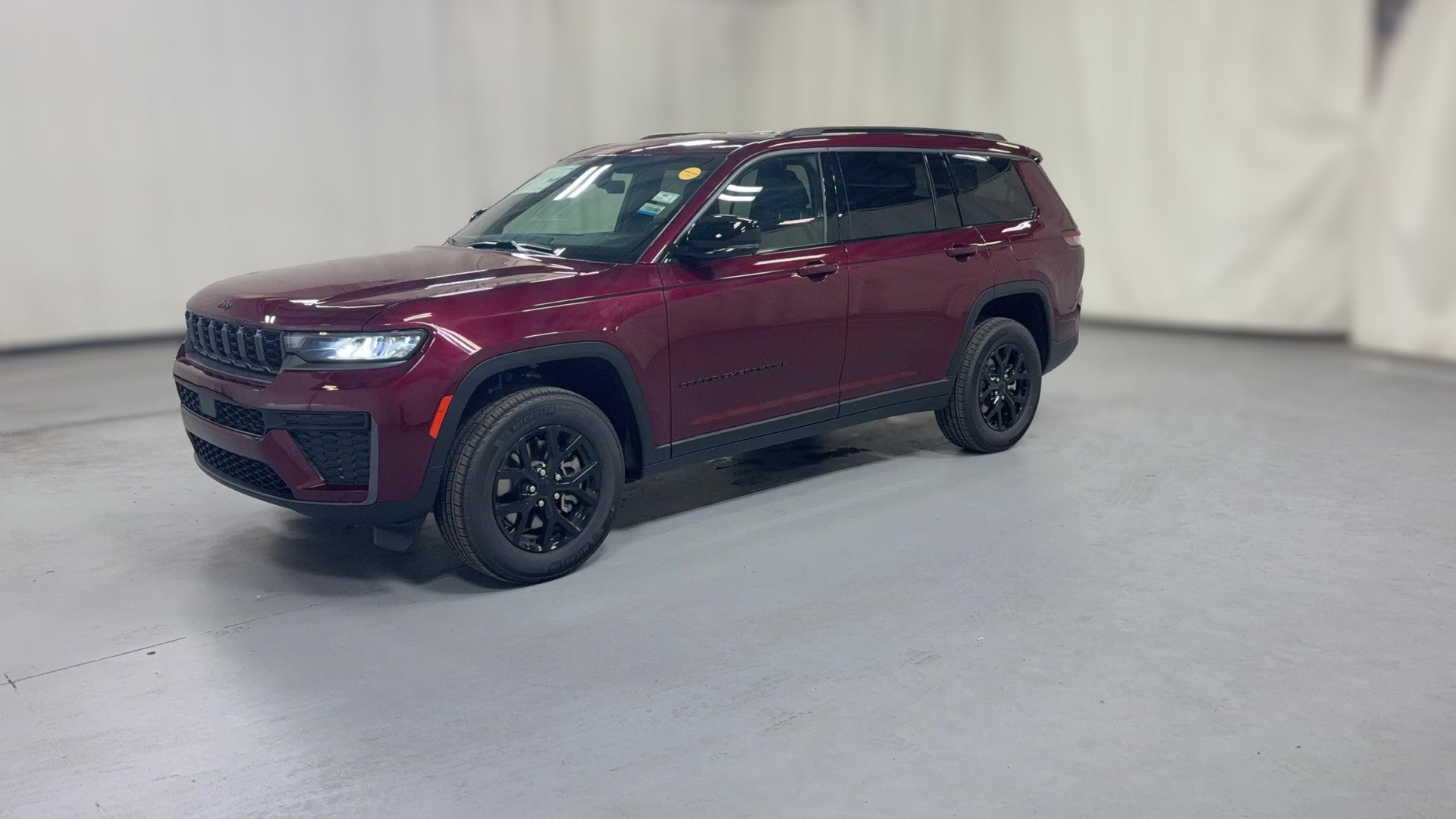 2026 Jeep Grand Cherokee L vehicle photo