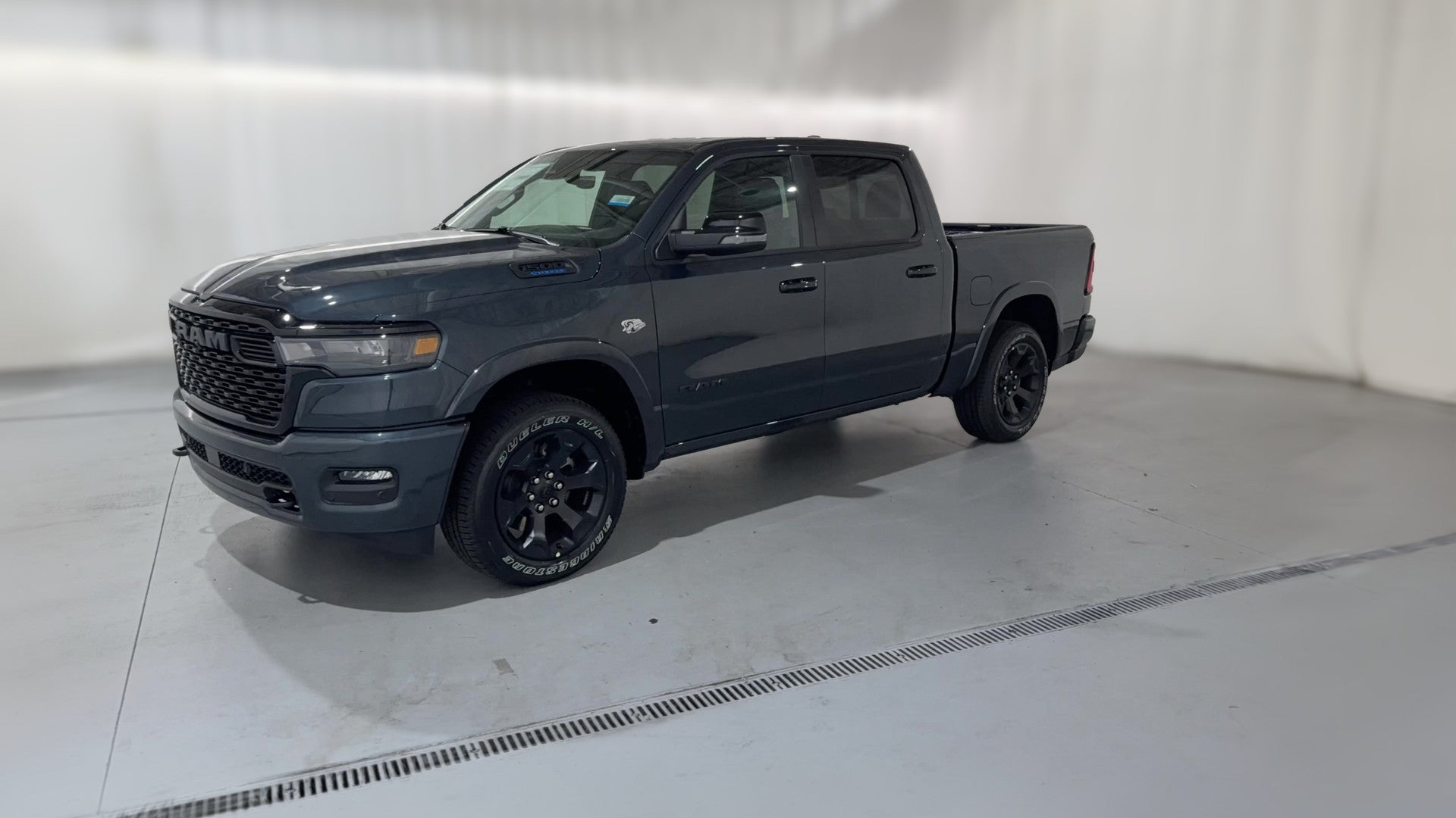 2026 Ram 1500 Crew Cab vehicle photo