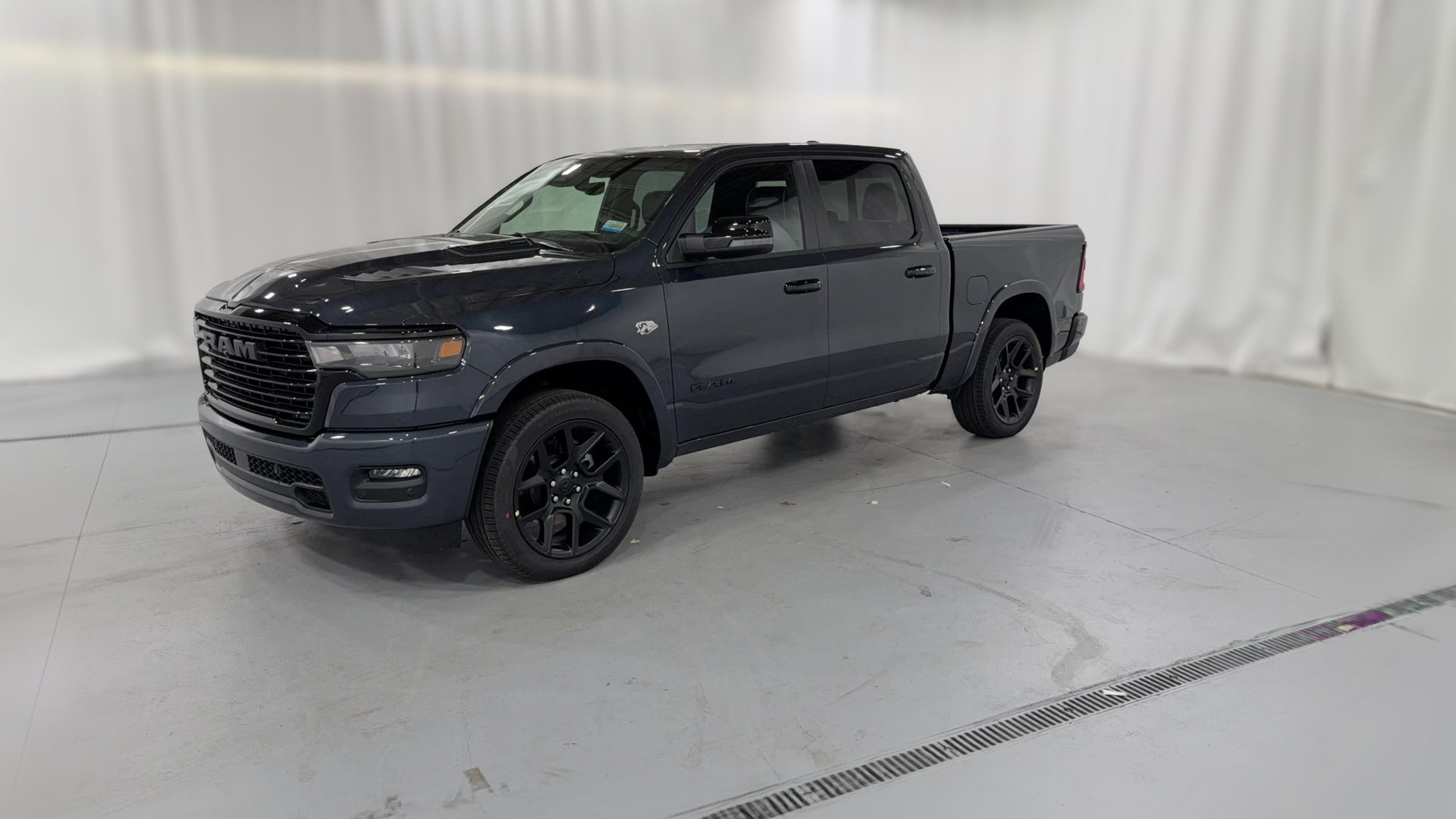 2026 Ram 1500 Crew Cab vehicle photo