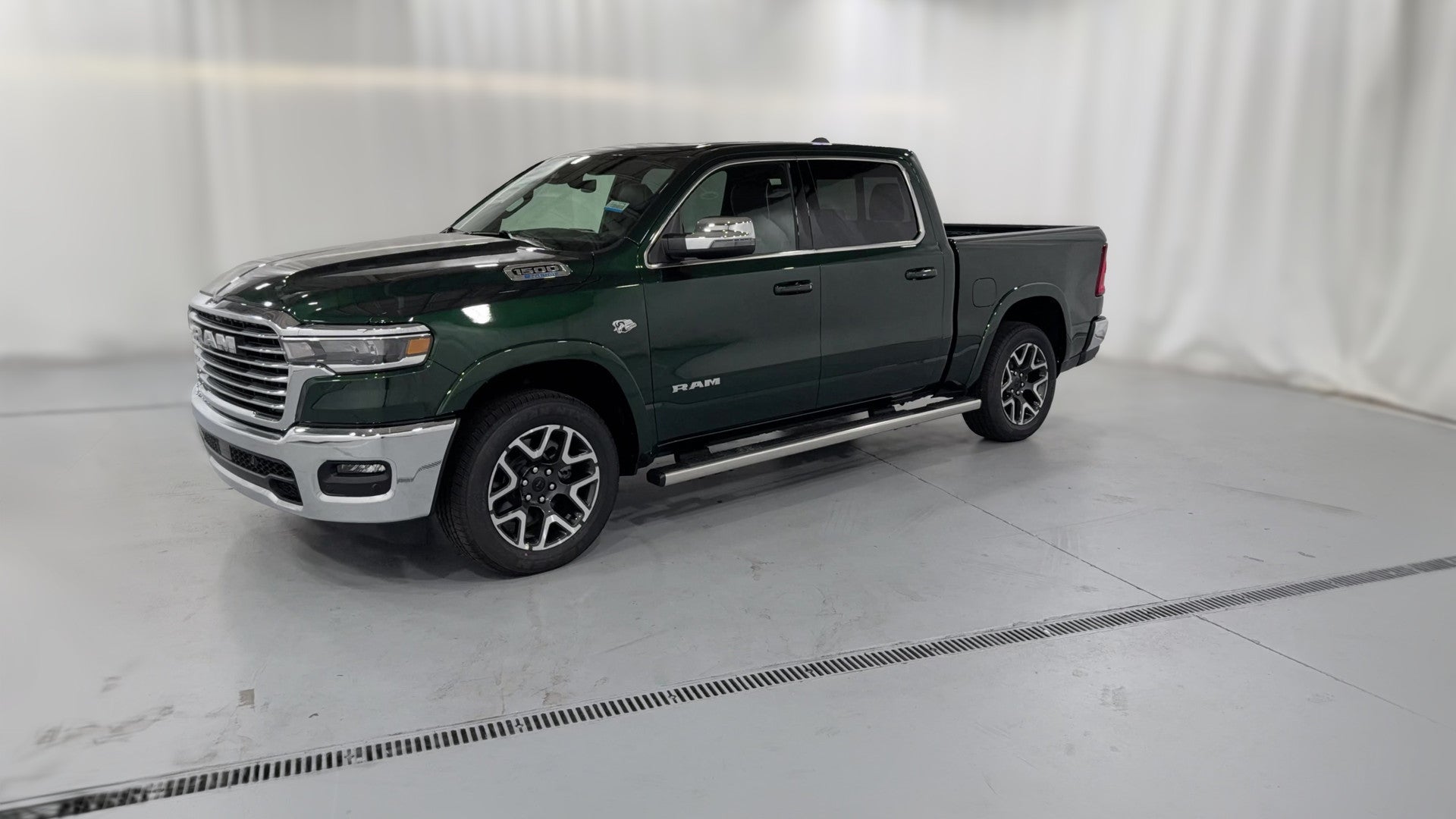 2026 Ram 1500 Crew Cab vehicle photo