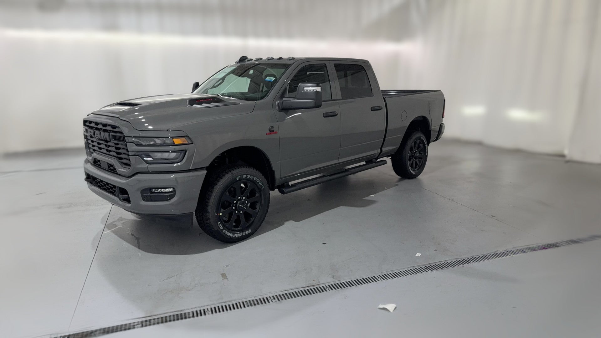 2026 Ram 2500 Crew Cab vehicle photo