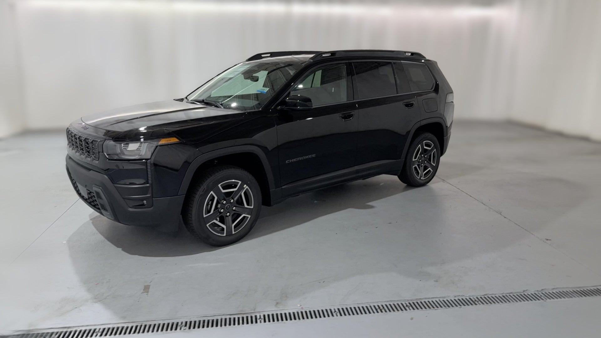 2026 Jeep Cherokee vehicle photo