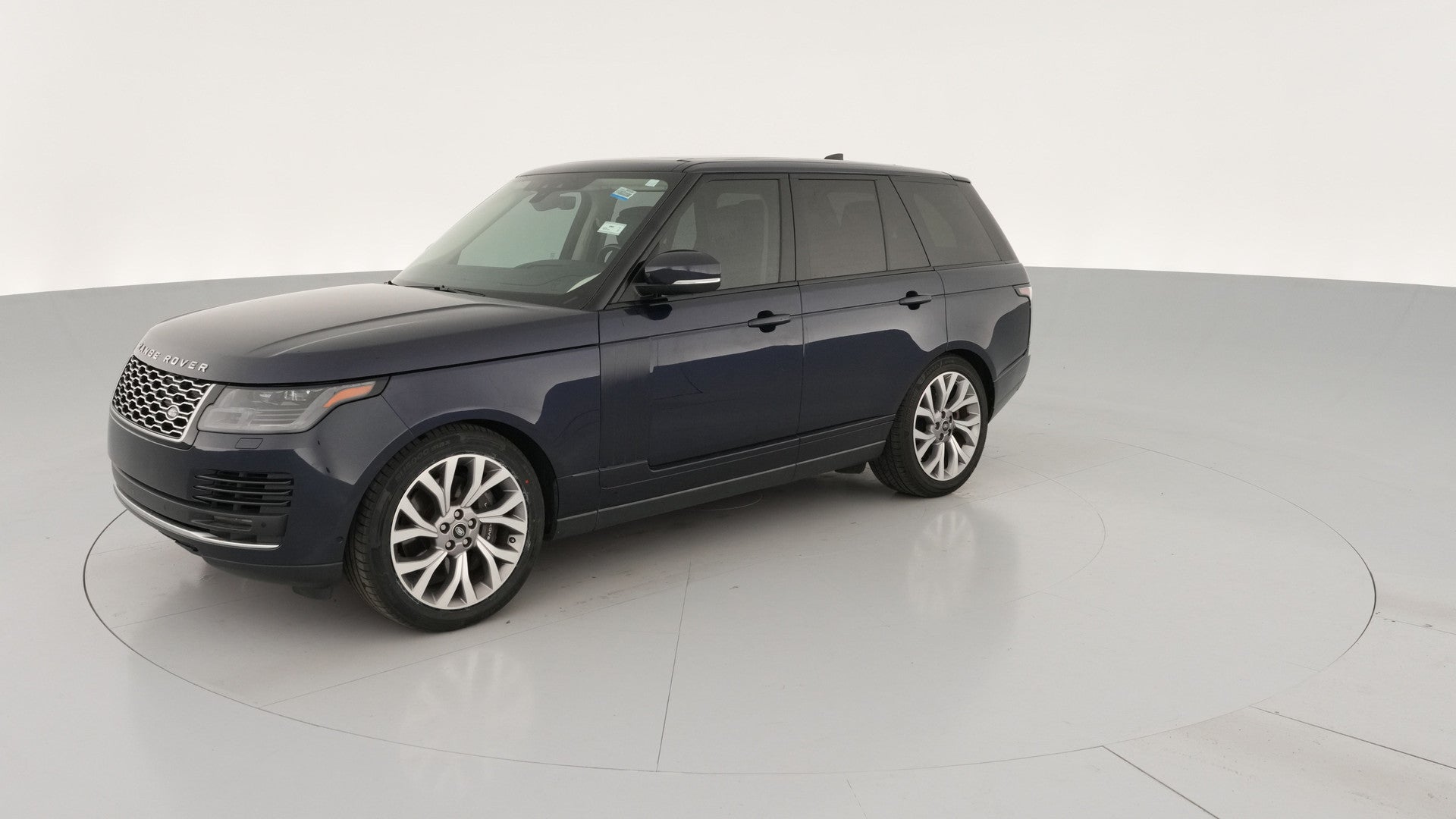 2018 Land Rover Range Rover vehicle photo