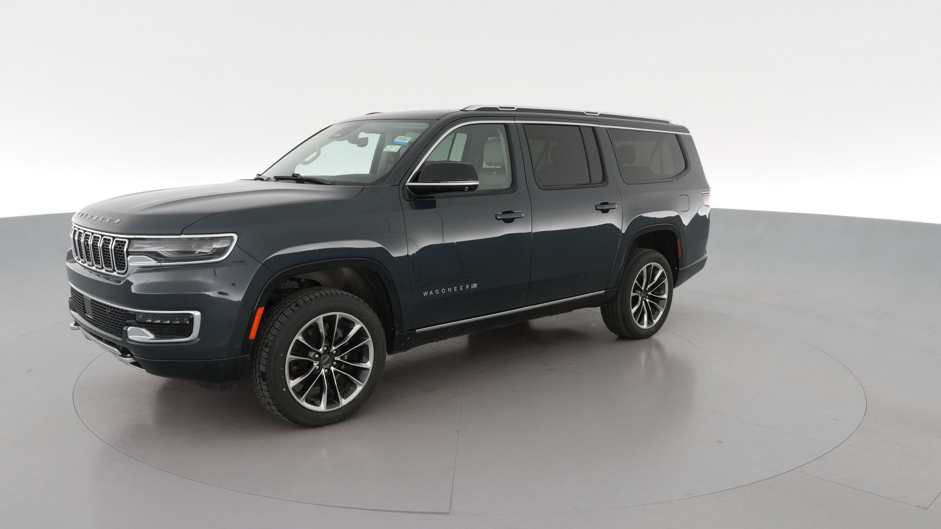 2023 Jeep Wagoneer L vehicle photo