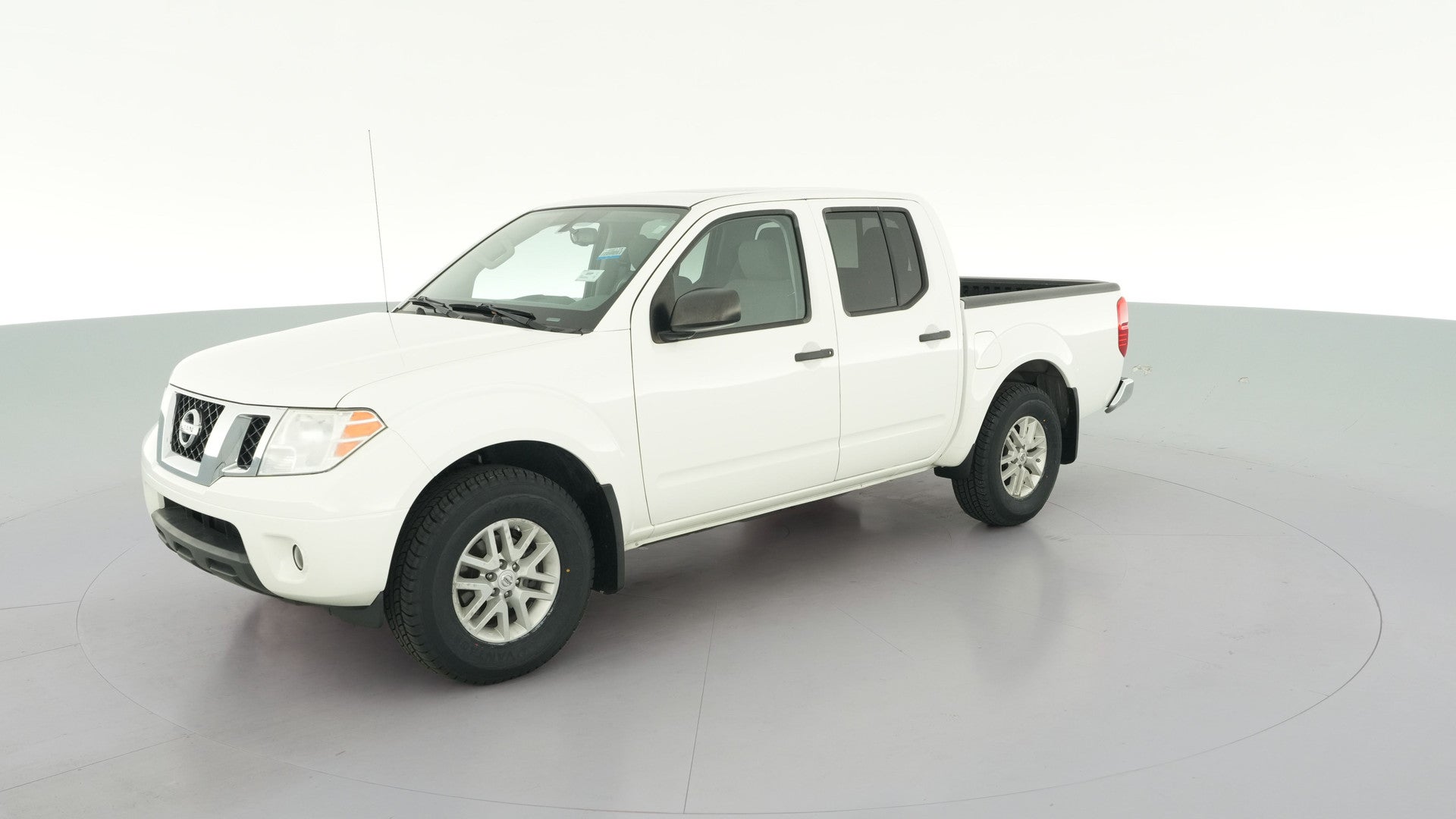 2019 Nissan Frontier Crew Cab vehicle photo
