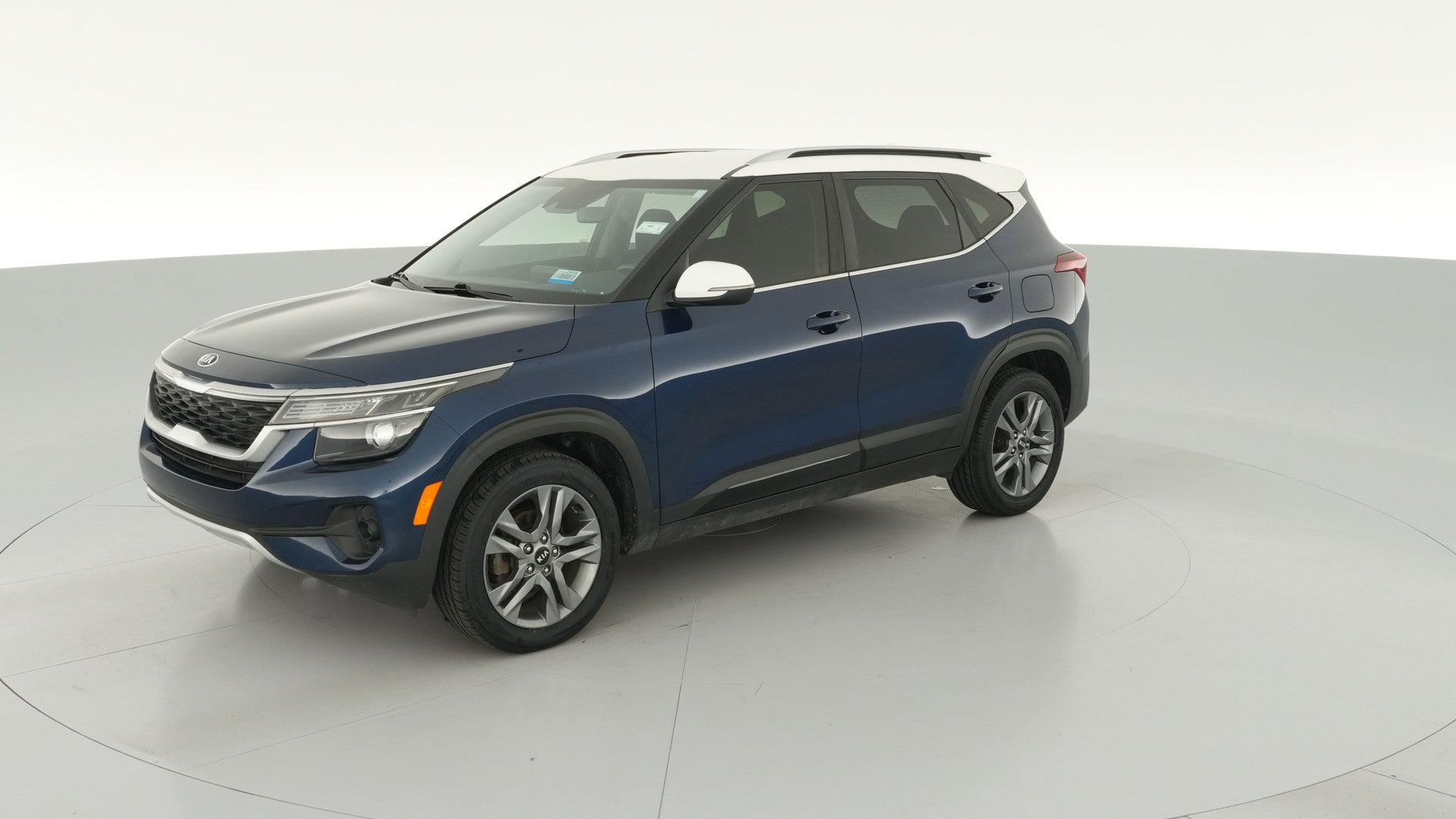 2021 Kia Seltos vehicle photo