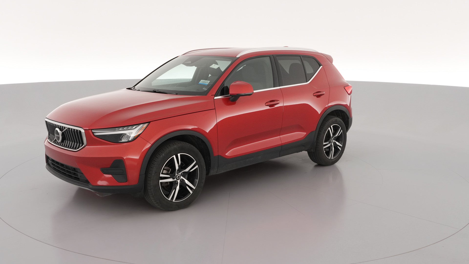2024 Volvo XC40 vehicle photo