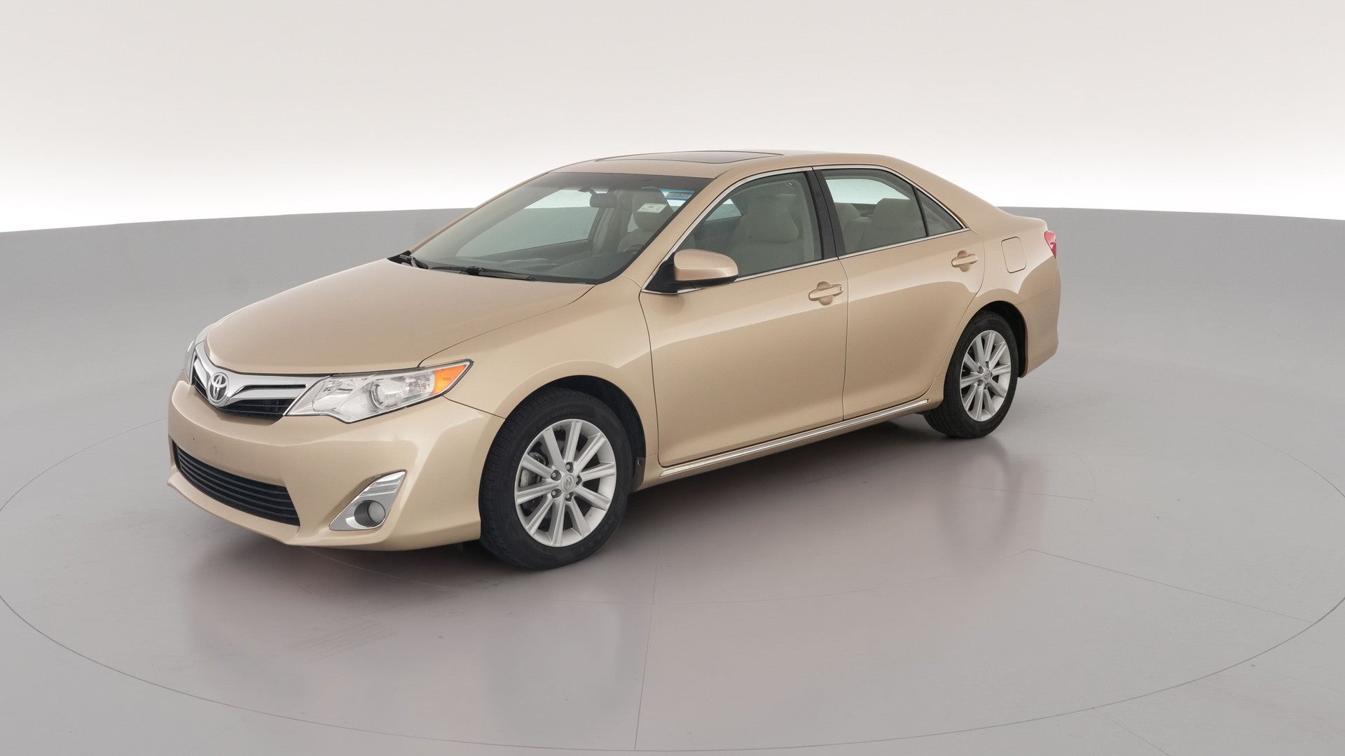 2012 Toyota Camry vehicle photo