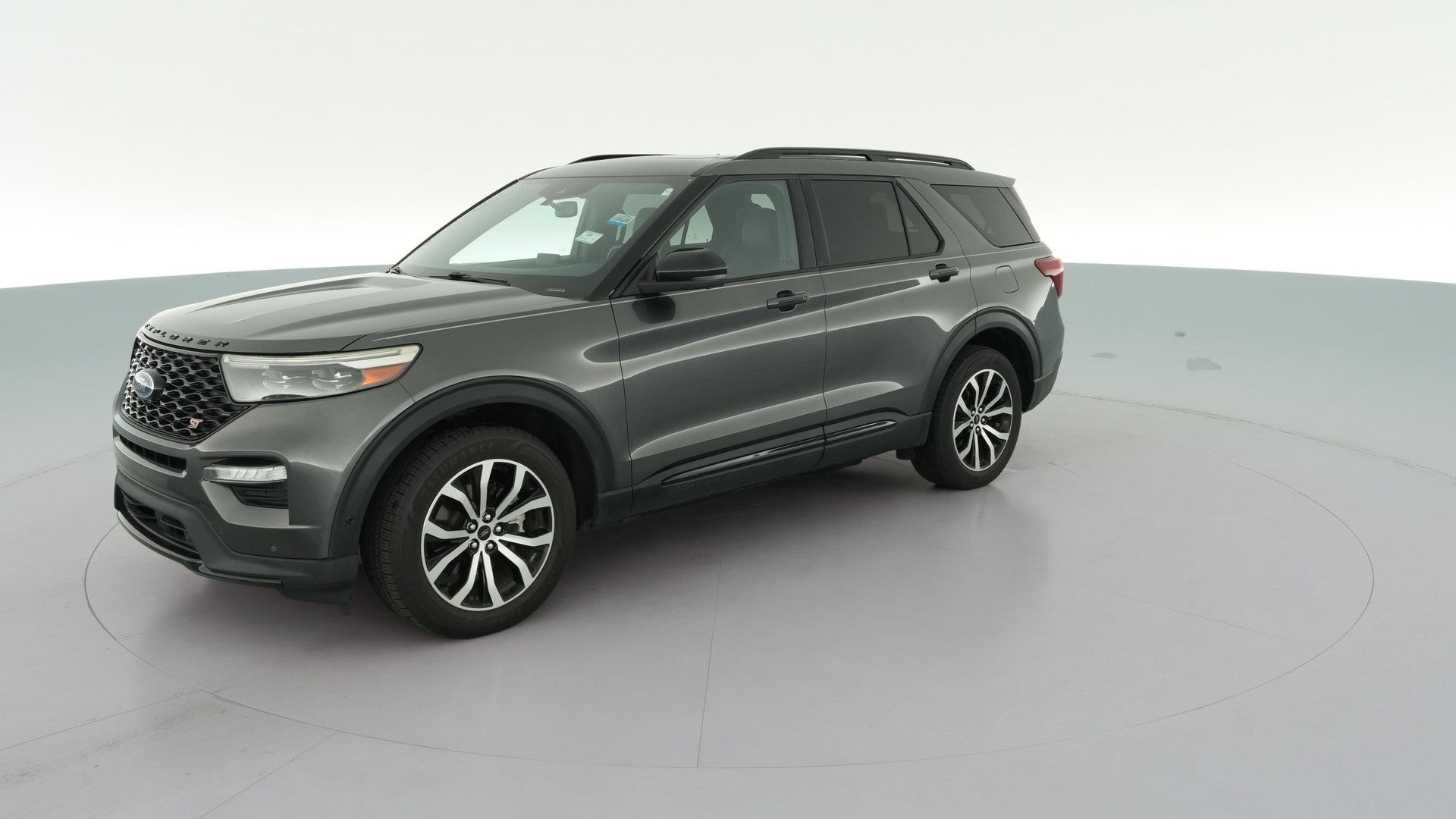 2020 Ford Explorer vehicle photo