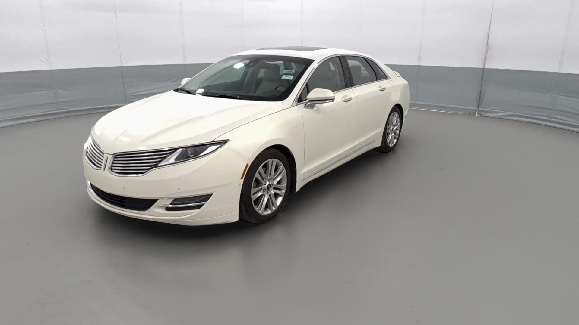 2013 Lincoln MKZ vehicle photo