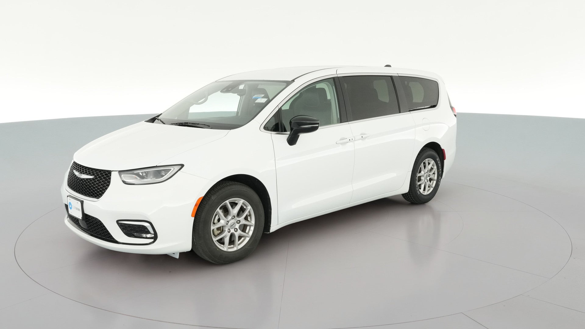 2024 Chrysler Pacifica vehicle photo