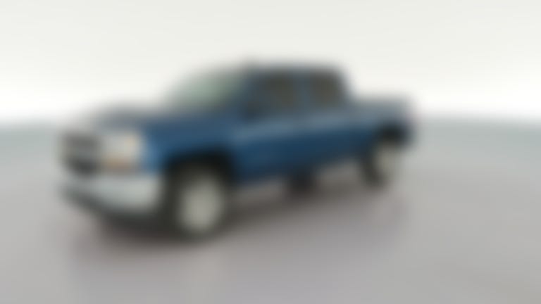 2018 Chevrolet Silverado 1500 Crew Cab vehicle photo