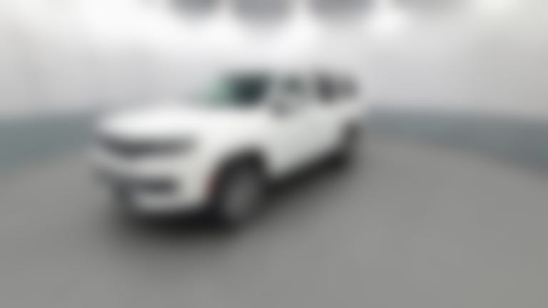 2022 Jeep Grand Wagoneer vehicle photo