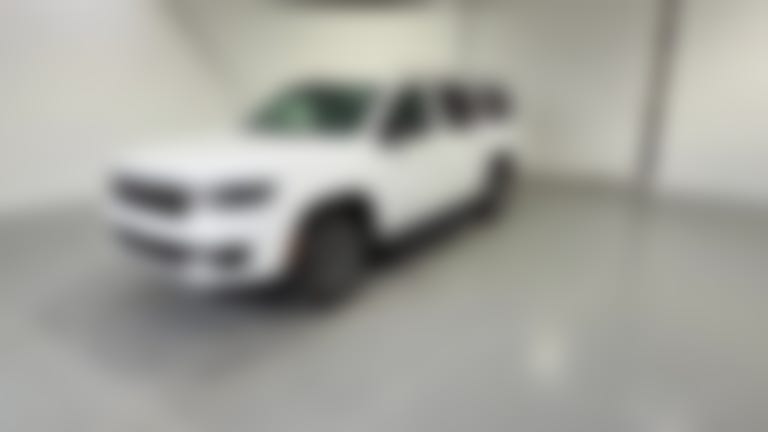2023 Jeep Wagoneer L vehicle photo