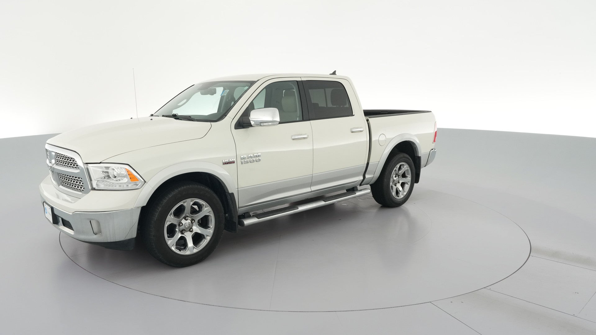 2017 Ram 1500 Crew Cab vehicle photo
