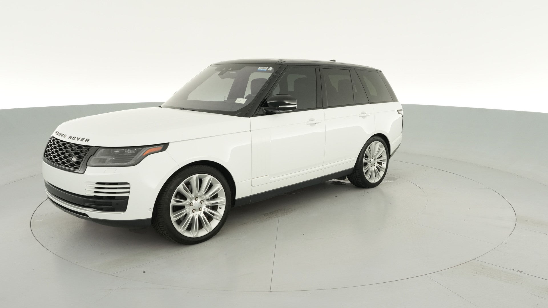 2019 Land Rover Range Rover vehicle photo