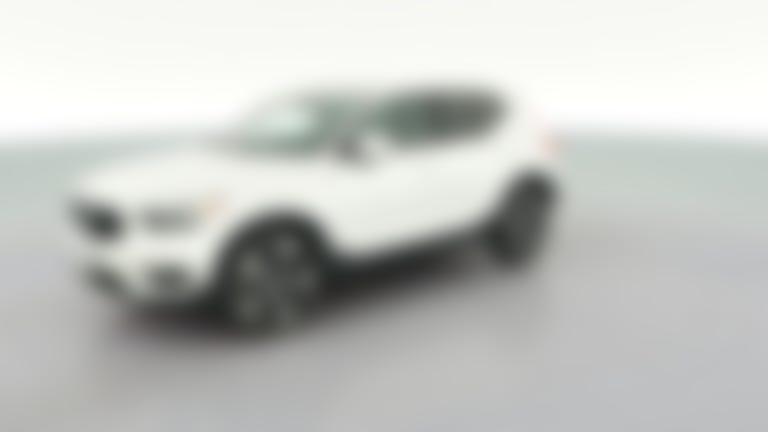 2022 Volvo XC40 vehicle photo