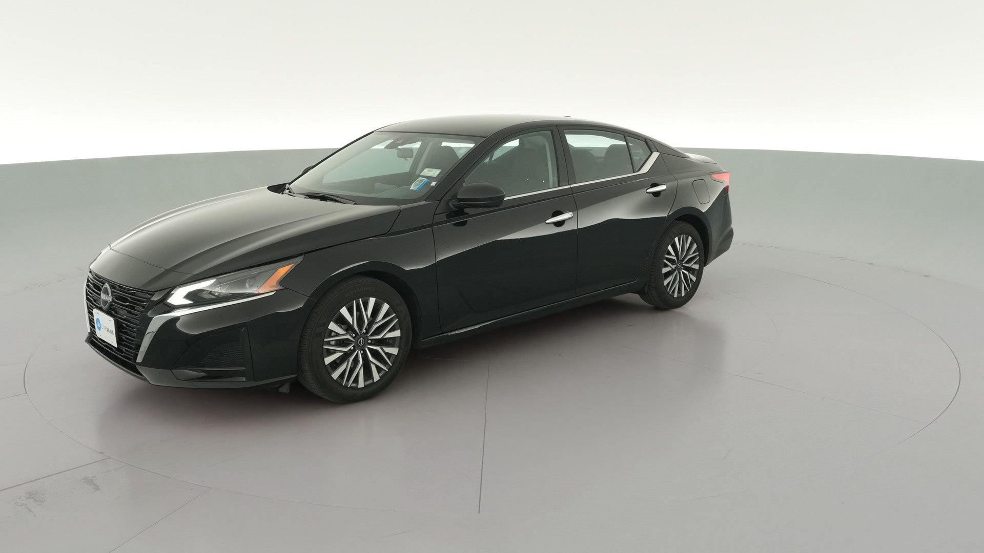 2025 Nissan Altima vehicle photo