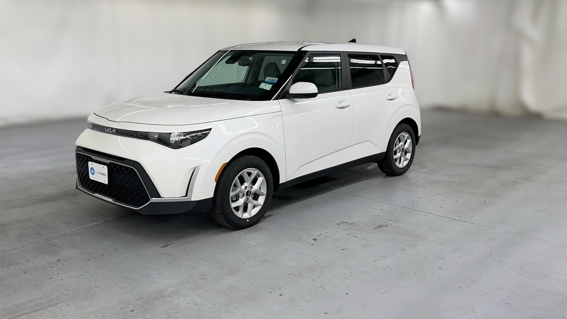 2025 Kia Soul vehicle photo