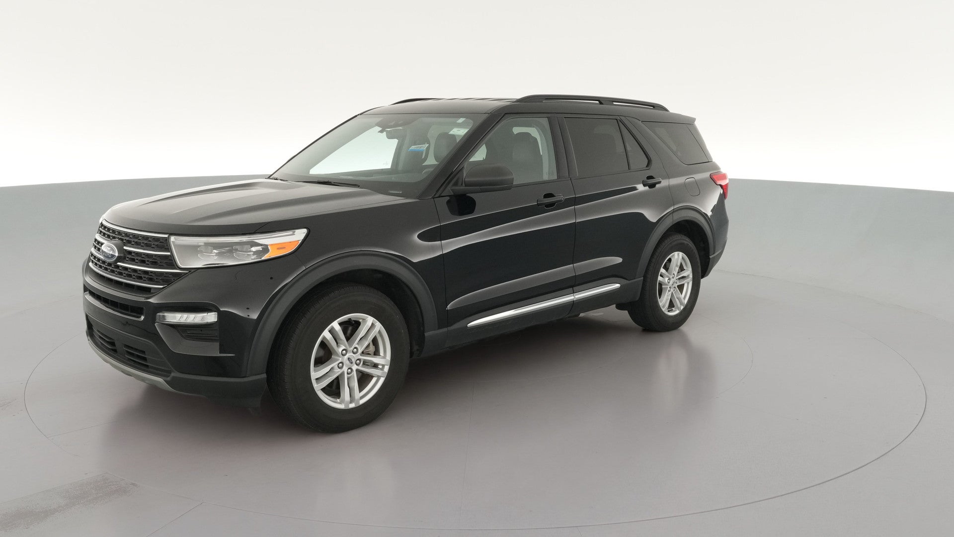 2022 Ford Explorer vehicle photo