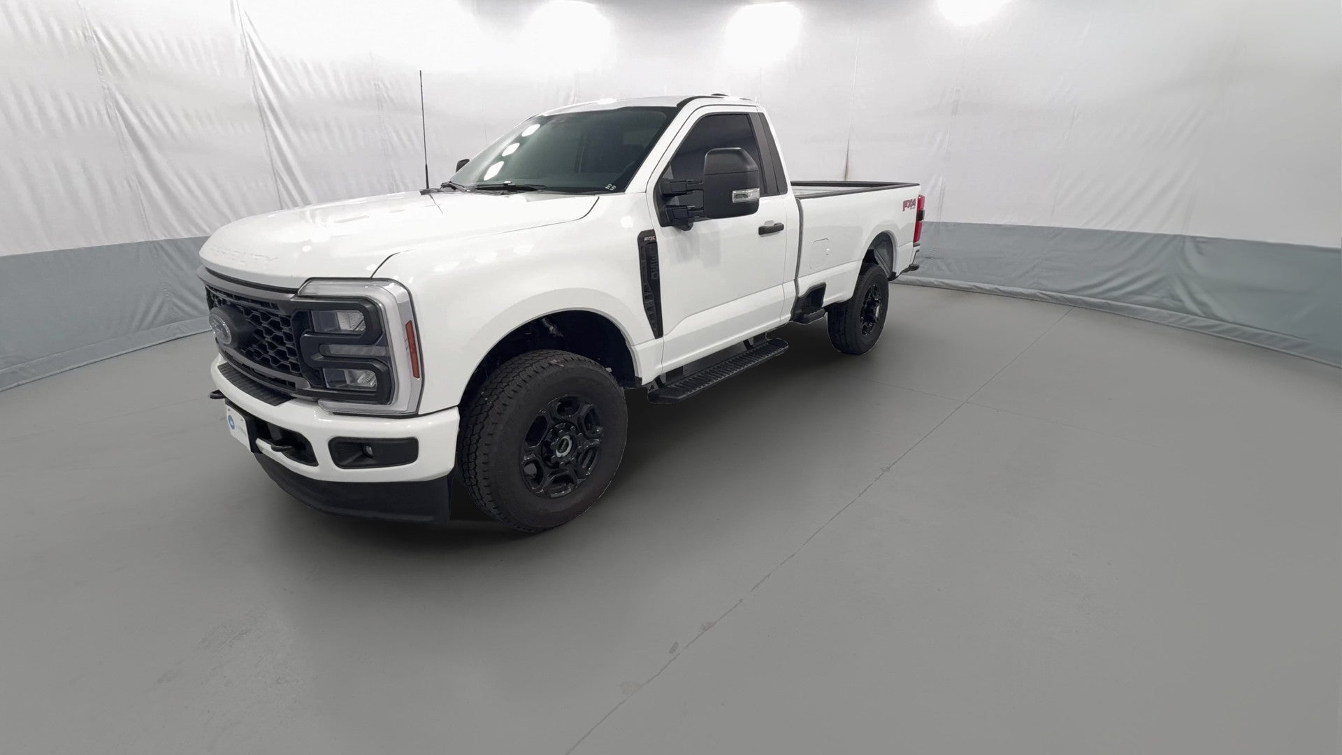 2025 Ford F350 Super Duty Regular Cab vehicle photo
