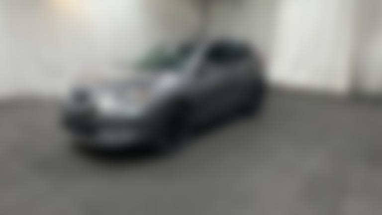 2017 Nissan Rogue vehicle photo