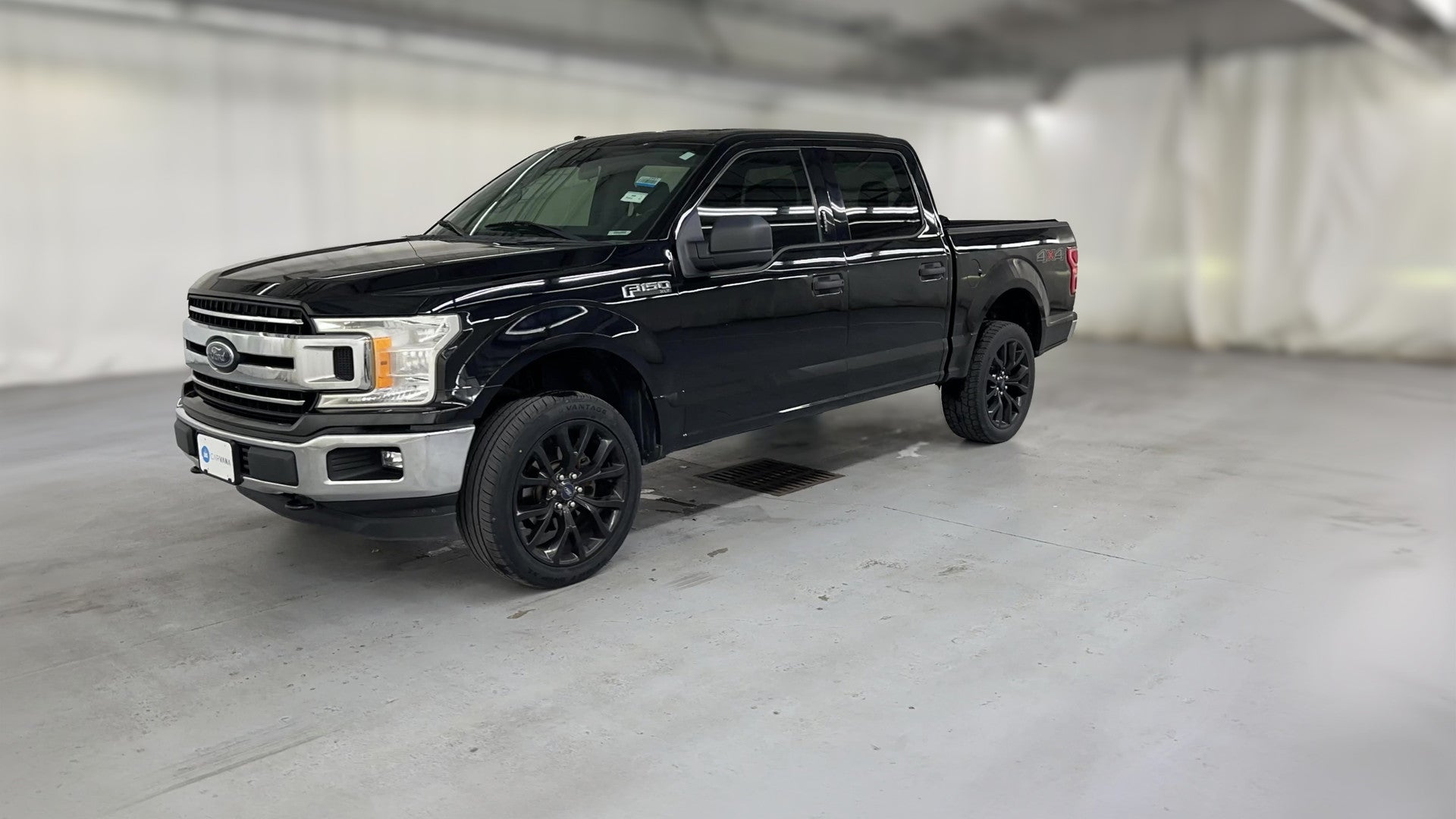2018 Ford F150 SuperCrew Cab vehicle photo