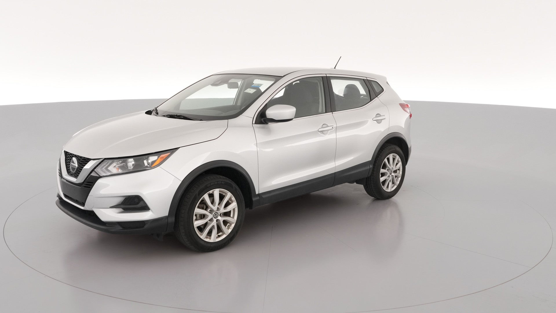 2022 Nissan Rogue Sport vehicle photo