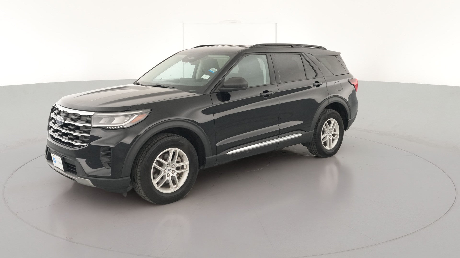 2025 Ford Explorer vehicle photo