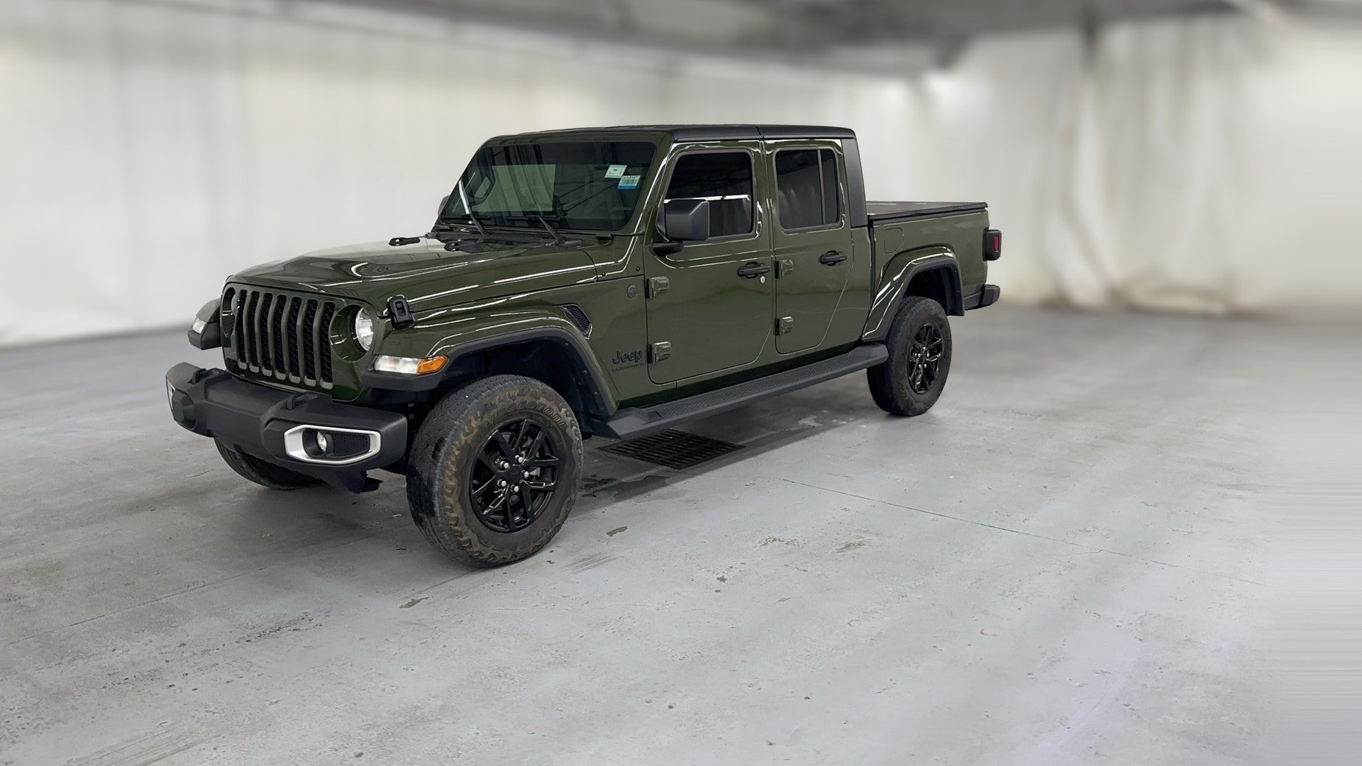 2023 Jeep Gladiator vehicle photo
