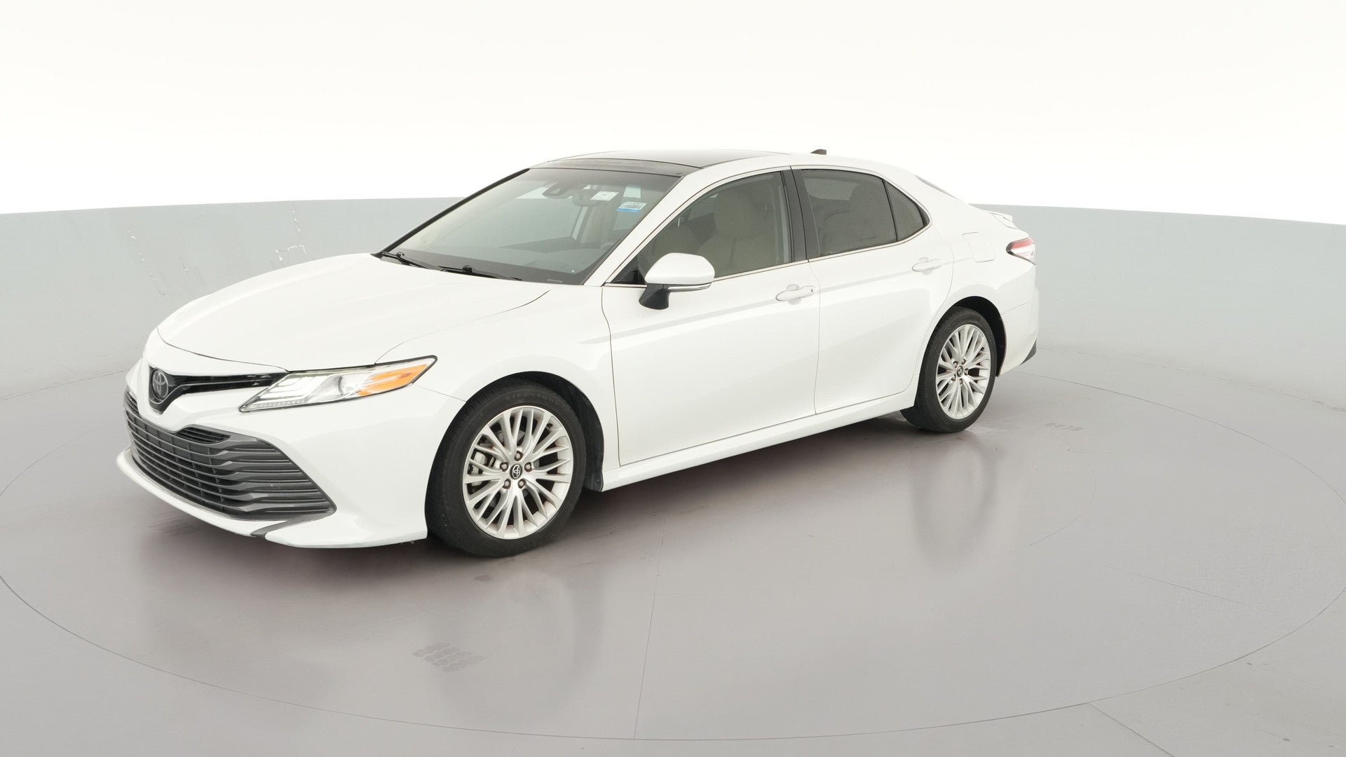 2020 Toyota Camry vehicle photo