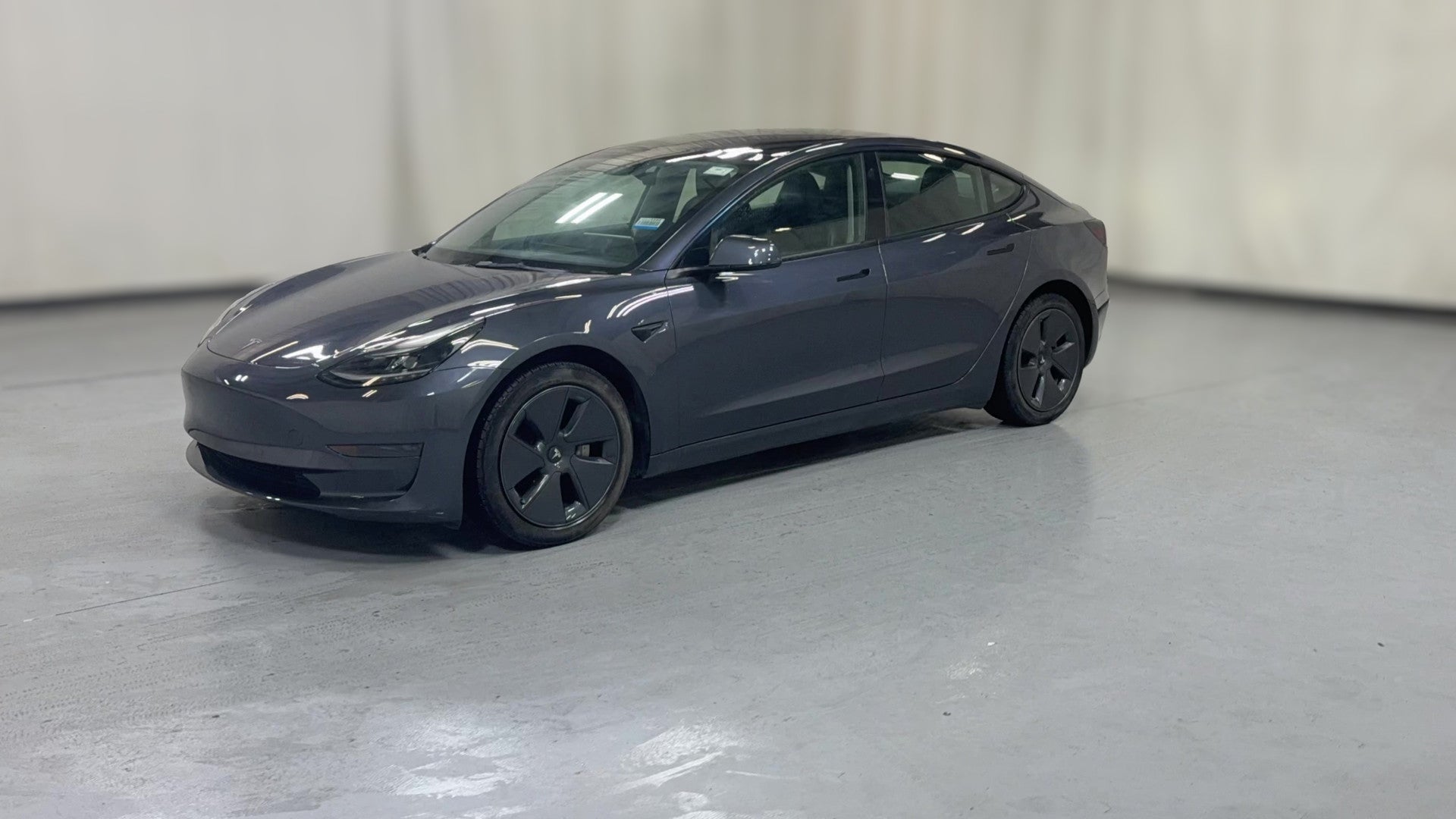 2023 Tesla Model 3 vehicle photo