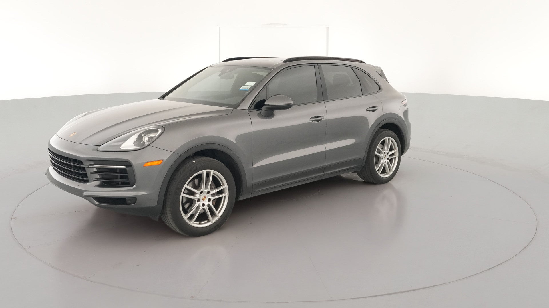2019 Porsche Cayenne vehicle photo